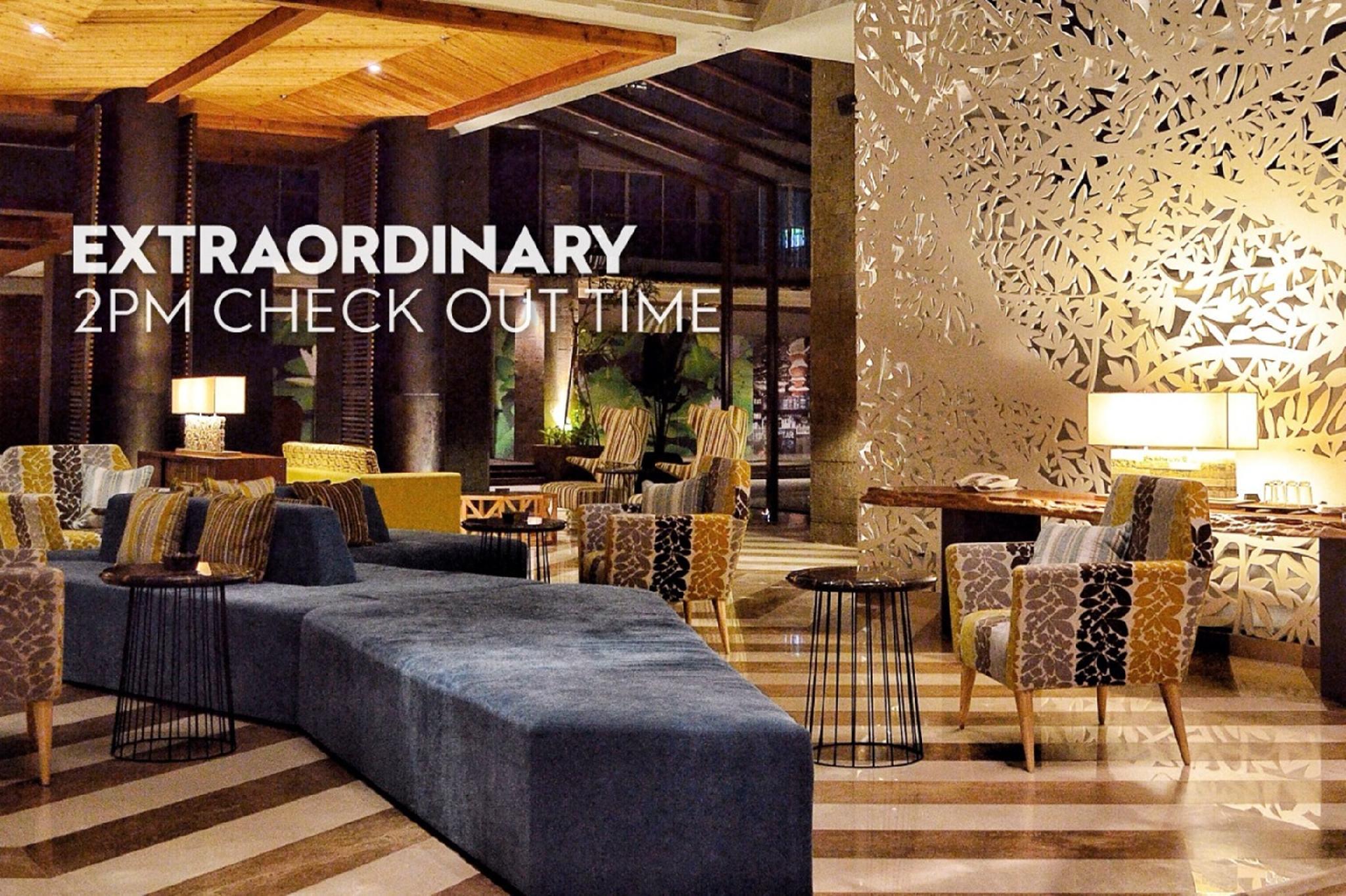 Ts Suites Seminyak Exterior foto The lobby of the hotel