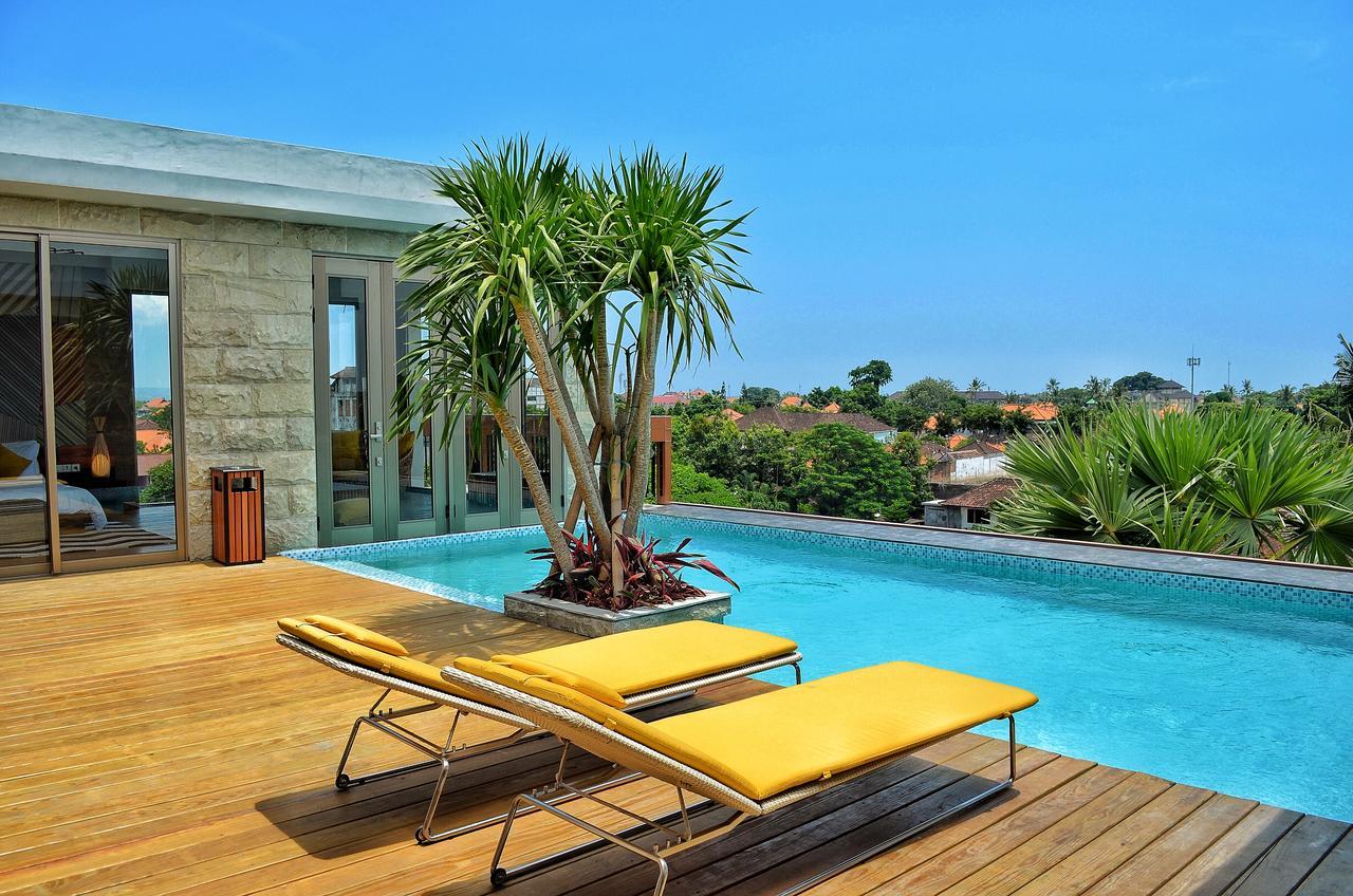 Ts Suites Seminyak Exterior foto